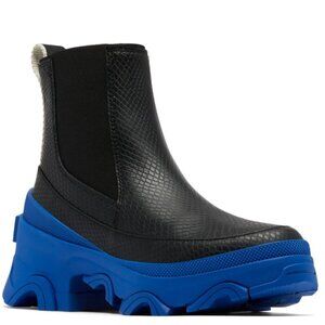 Sorel Black Textured Ankle Boots with Blue Sole